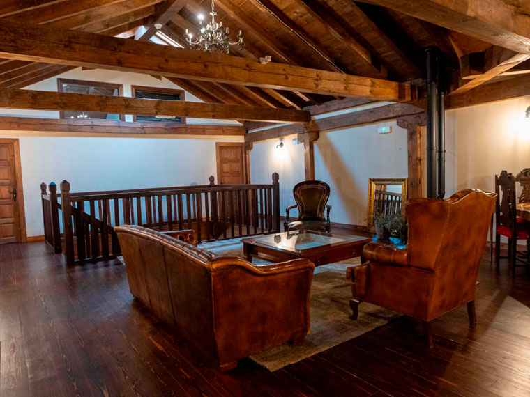 Disfruta del confort moderno y la elegancia histórica en este hotel boutique