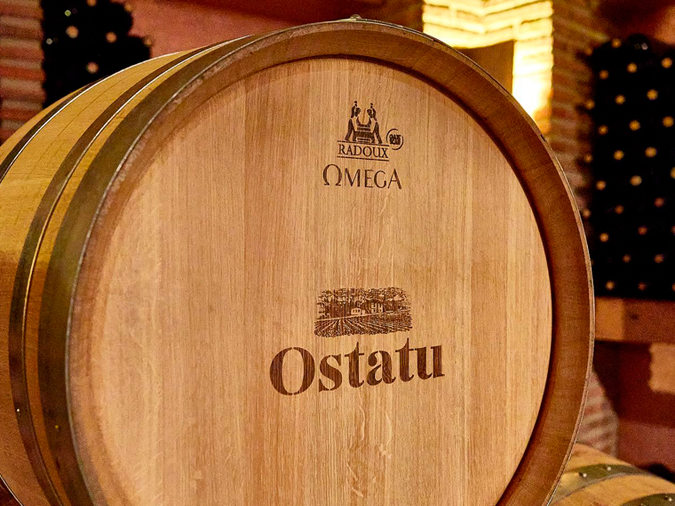 Visita Bodegas Ostatu con un descuento especial por ser socio
